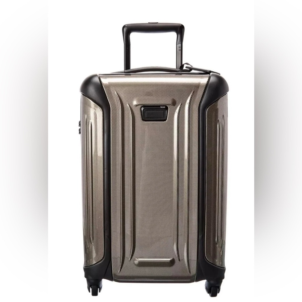 NWT Tumi Vapor International 4 wheeled carry-on hard shell spinner - Fossil